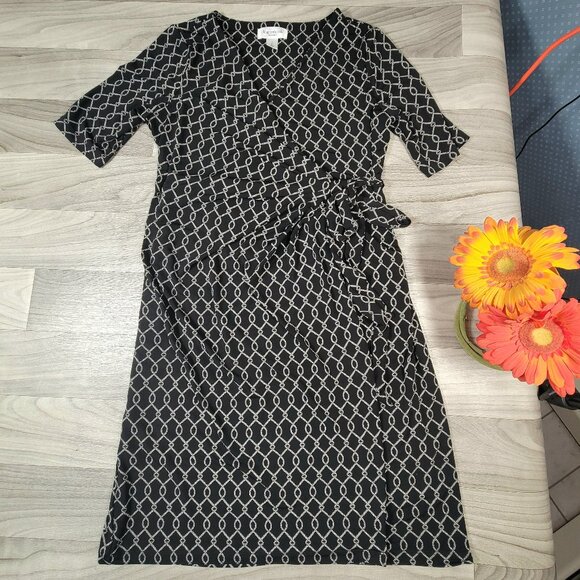 Motherhood Maternity Size Small Faux Wrap Dress Black Chain Knee Length Stretch - Picture 1 of 11